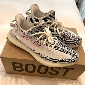Mens YEEZY BOOST 350 V2